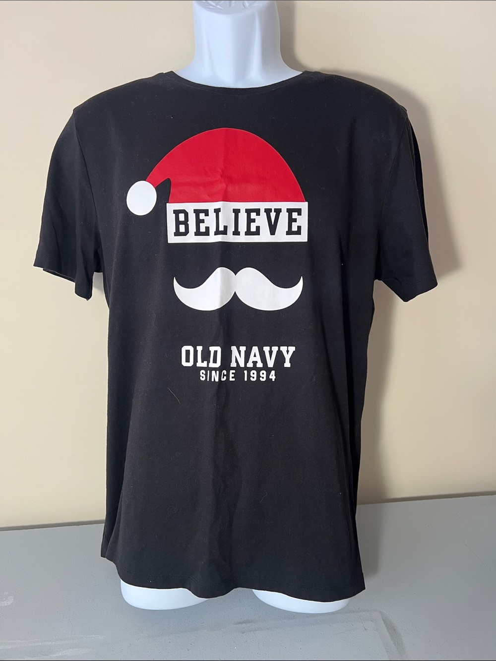 Old Navy Black T-Shirt with Red & White 'Believe' Santa Hat Holiday Graphic